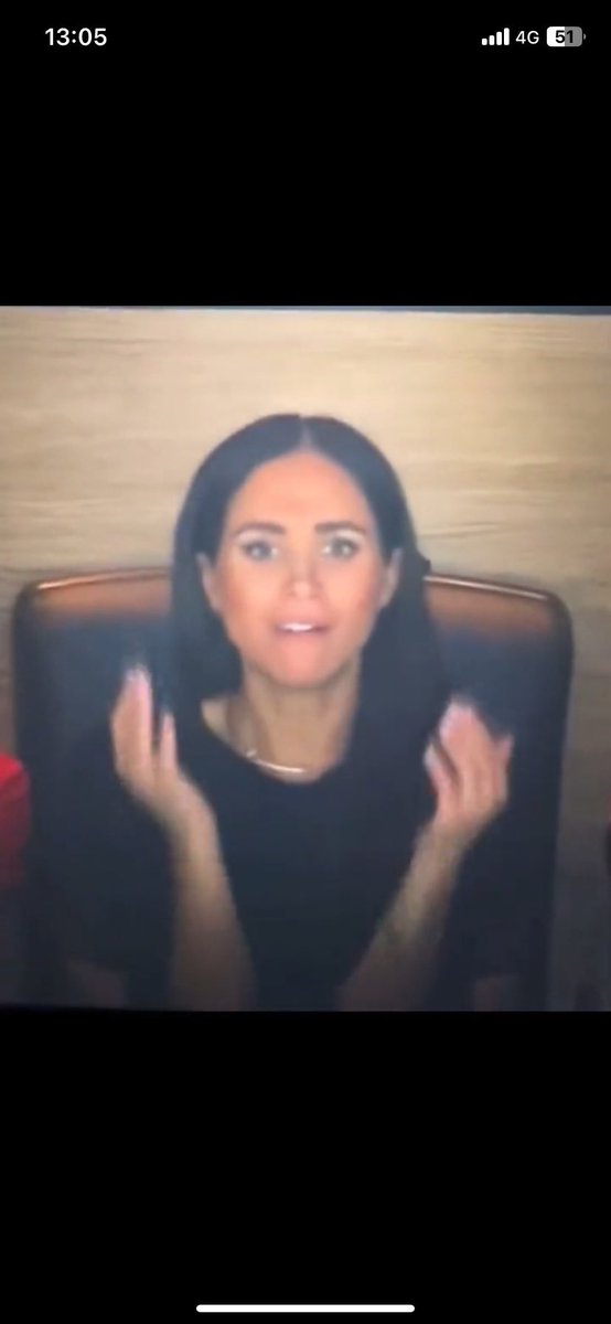 Meddy3838's tweet photo. @KateElizabethE4 No food waste indeed. There’s no food at all it appears, that emaciated crooked face and awful teeth! I wonder what #MeghanMarkle living on now? Oh! Just leaching off her royal titles, that’s what! #MeghanMarkleIsAGrifter https://t.co/lI7AUGJWLD