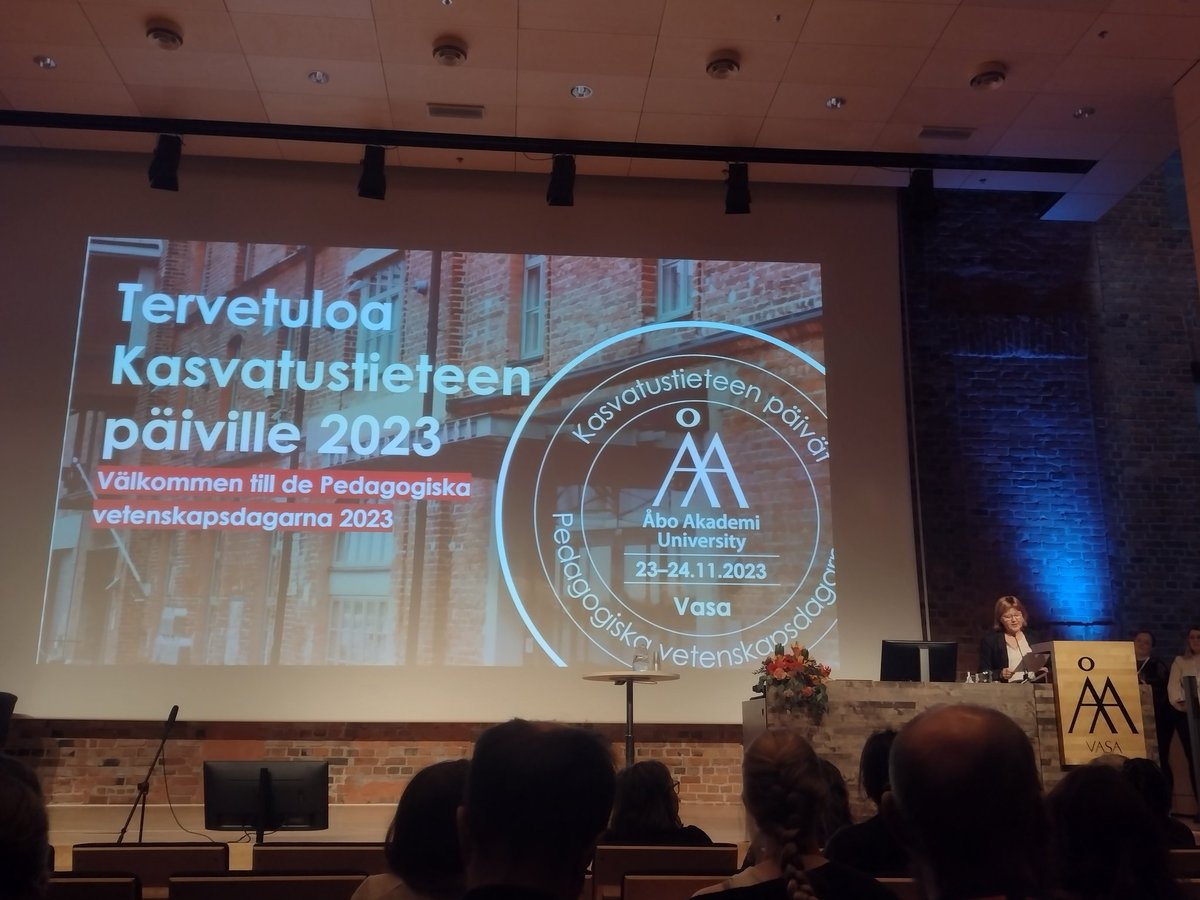 JJKati's tweet photo. Työpäivä @fineec1 'ssa alkoi tänään Vaasassa, Kasvatustieteen päivillä. Jo nyt vaikuttaa lupaavalta! https://t.co/dd7IVyQpaK