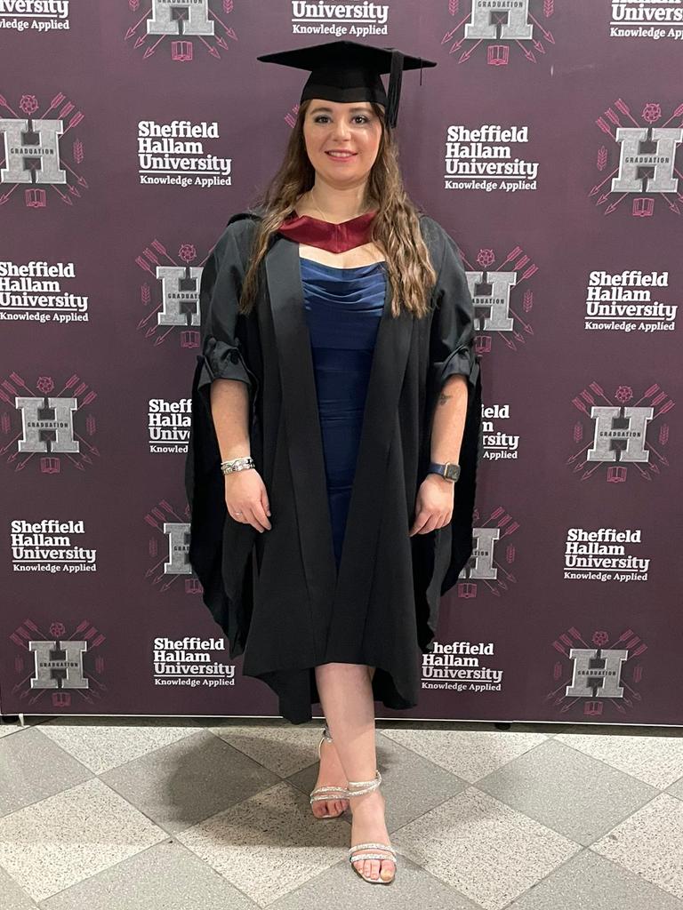 forestcallum's tweet photo. Very proud of my beautiful daughter on your graduation well done x https://t.co/lPblJQfka9