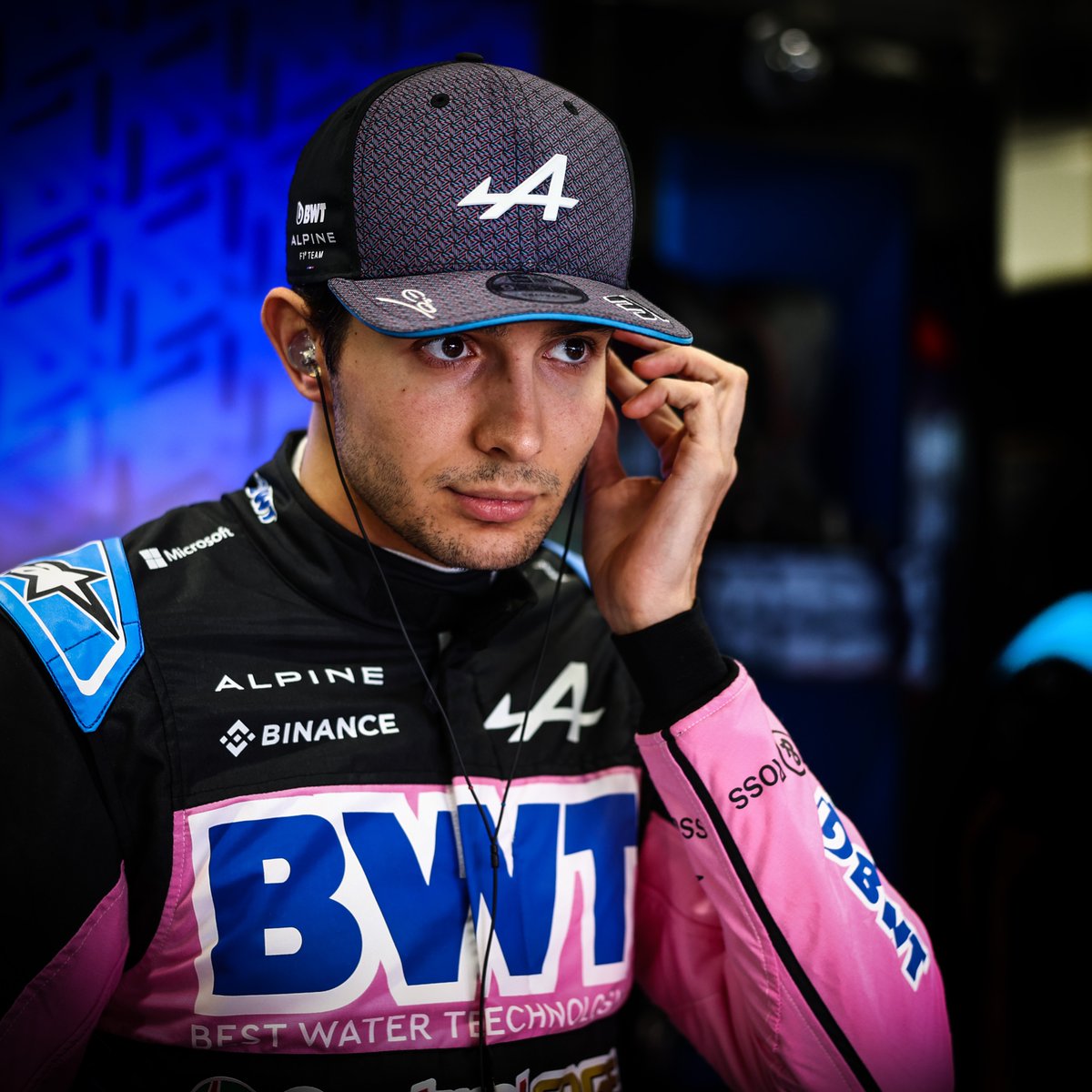 Dernier_Secteur's tweet photo. 🚨 Malade, Esteban Ocon va louper la journée média à Abou Dhabi !

"Esteban Ocon s'est senti mal cette semaine et ses médecins lui ont conseillé de se reposer. Bien que son état se soit amélioré depuis ce matin, il manquera les obligations médiatiques de cet après-midi sur le circuit."

"Nous nous attendons à ce qu'il soit de retour sur le circuit rapidement."

#F1 #AbuDhabiGP 🇦🇪