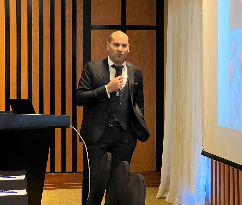 OfficialAPET's tweet photo. Dr Attia's expertise sets the stage for Day 2 at the #CJED in Egypt, sharing the potential of green hydrogen as a sustainable clean fuel. With a keen focus on commercialisation limits, he guides us through the dynamics shaping the future of #CleanEnergy🍃💡 #GreenEnergy #APET https://t.co/QbvtrDleuI