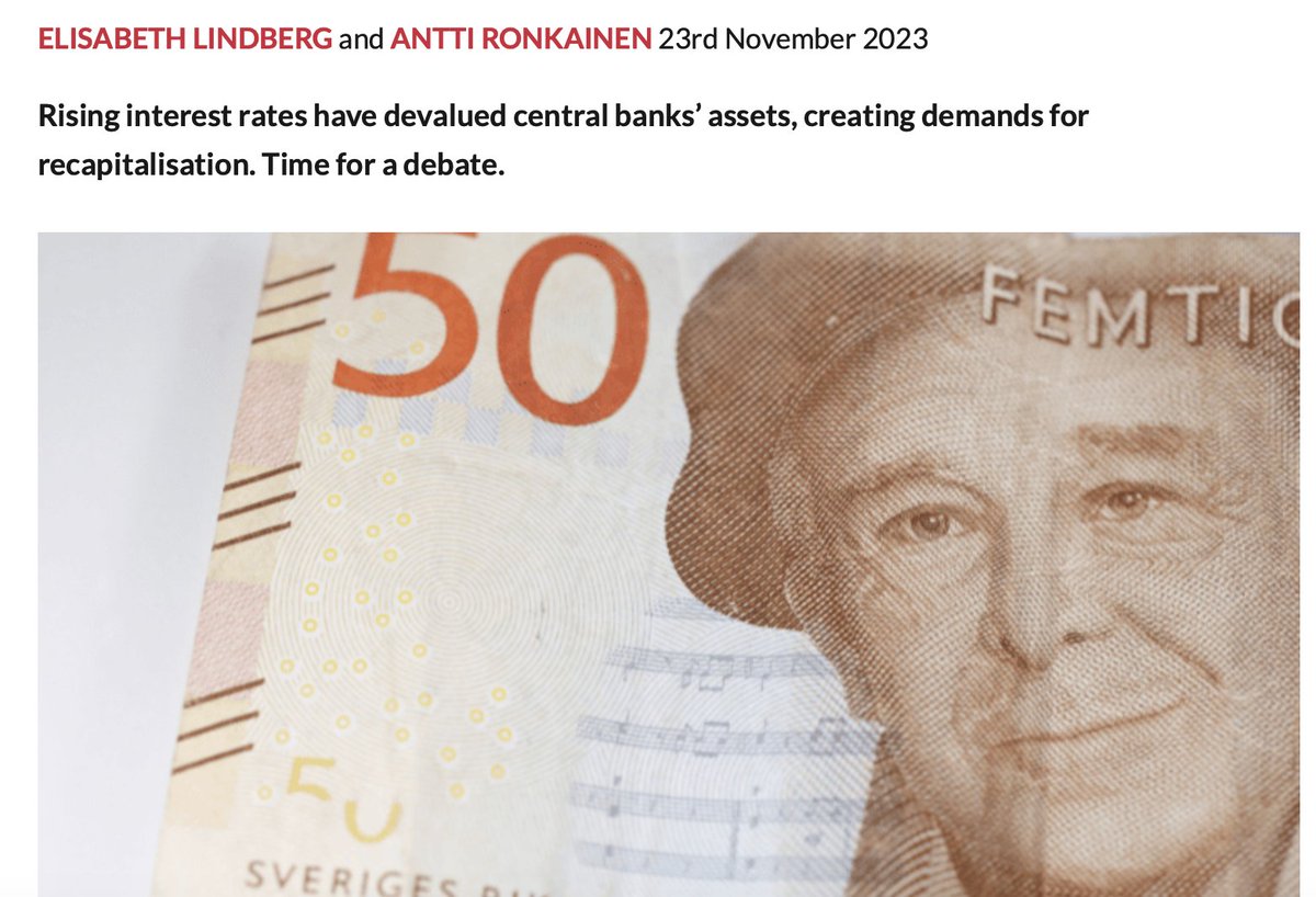 Är det början på slutet för Riksbankens oberoende som vi har känt till det? Min doktorandkollega från Finland @anttironkainen och jag skriver i @socialeurope om förlusterna från tillgångsköpen och kraven på nya pengar från riksdagen. socialeurope.eu/central-bank-i…
