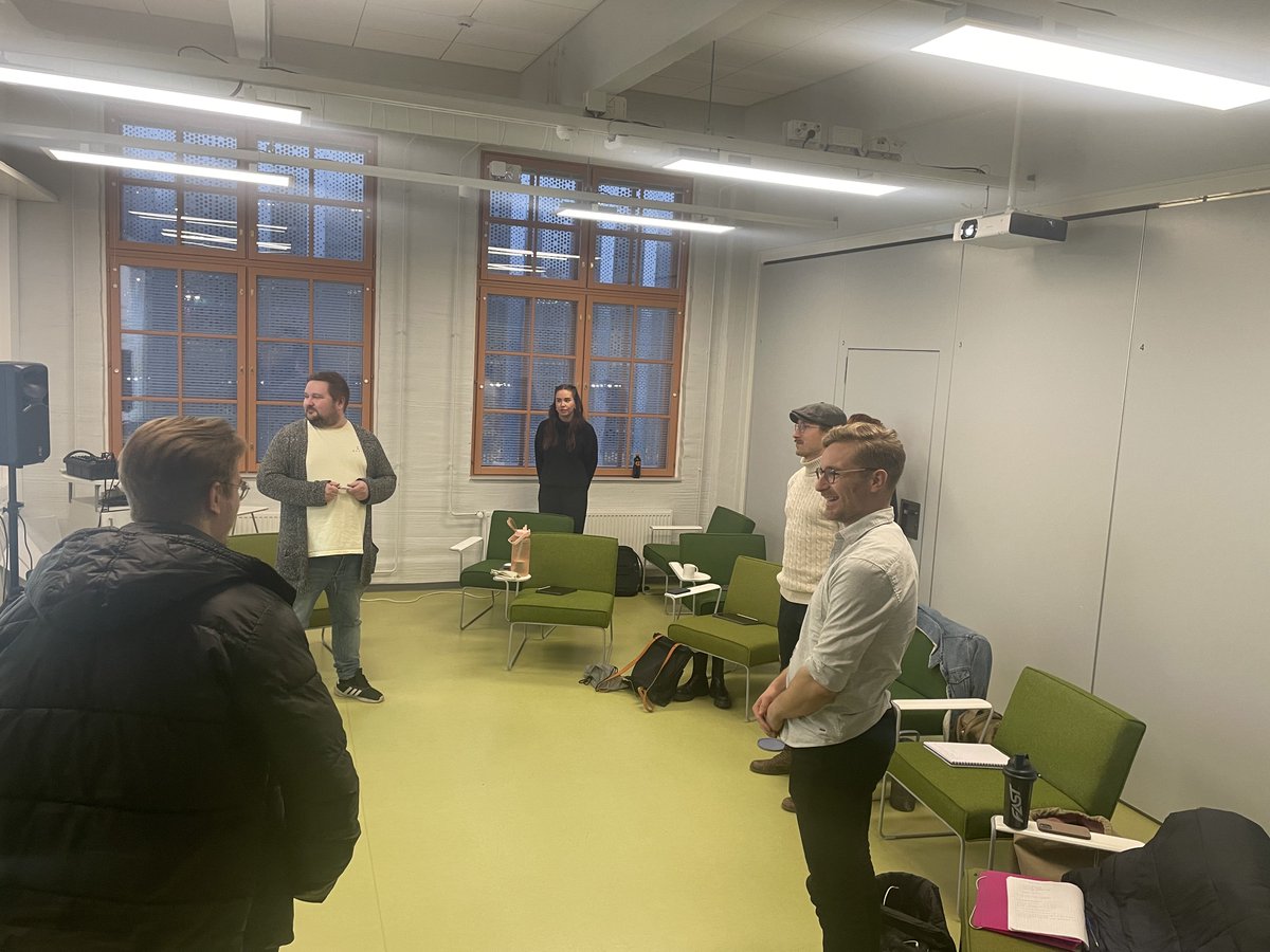 ProCESS_EU's tweet photo. On Nov 15, Jamk SESS trainers conducted a pilot training session for Projektitoimisto Arte. The three-hour session incorporated Music Associative Practices and Artificial Intelligence imaging, providing innovative solutions to tackle the complex challenges faced by the company. https://t.co/4xvH7VzNJe