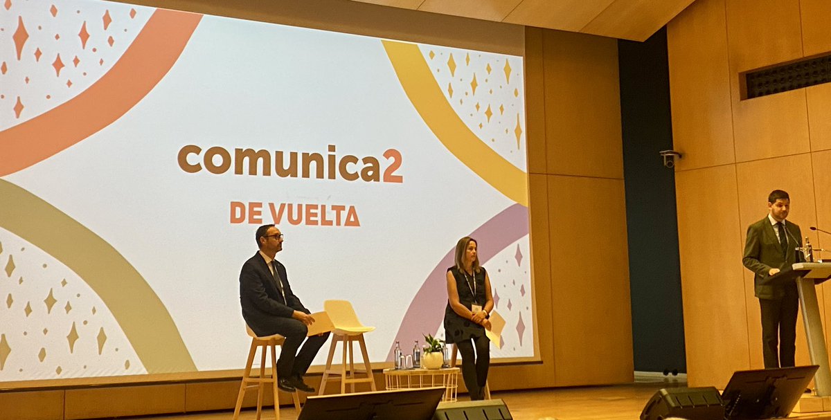 Inauguración del congreso <a href="/comunica2/">Comunica2 🏳️‍🌈</a>. Un placer volver para atender el registro y secretaría técnica de los participantes <a href="/UPV_CFP/">UPV-CFP</a> #Comunica2023