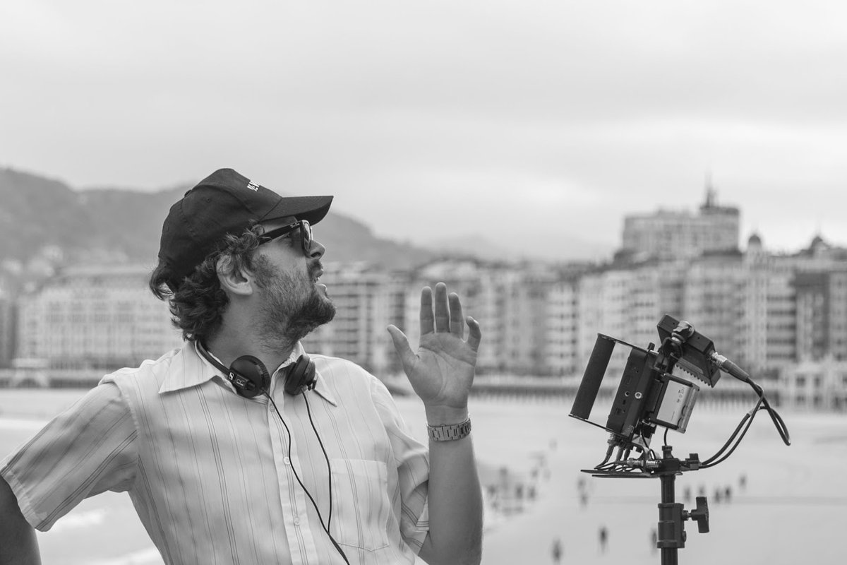 «Entiendo que Marvel pueda sacar productos que parecen salidos de una inteligencia artificial. El problema viene cuando encuentro eso en cierto cine de autor». 
👥  Kevin Pérez entrevista a Alberto Gastesi, director de LA QUIETUD DE LA TORMENTA: eamcine.com/rwwbDA