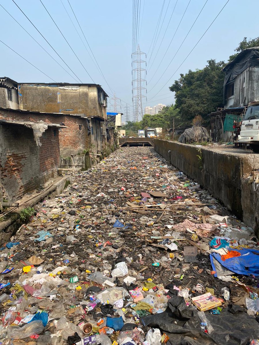 ASIFCCNNEWS's tweet photo. The dirty shawl looks prickly ? Resident is facing a lot of filth.These gutters are installed in the residential area,due to which a lot of dirty foul smell Circulated @mybmcWardS Please Clear ASAP.
Address:- Opp Vijay Banquet Hall,Tagore Vikhroli east
cc-
@MPLodha 
@manoj_kotak https://t.co/qYlM3LQDWA