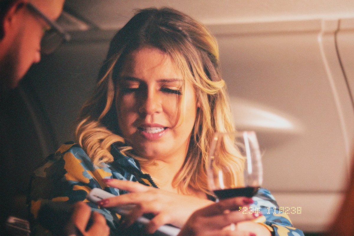 ؘؘ (@comfortmariliam) on Twitter photo 