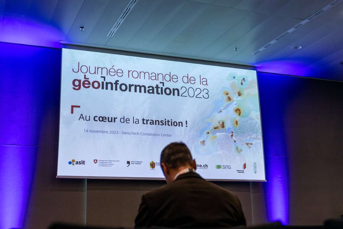 🚀 Succès de la 3e édition de la Journée romande de la géoinformation !

Près de 660 personnes, 42 exposants et 30 orateurs réunis autour du thème 'Au cœur de la transition'.

👉Retrouvez sur georomandie.com les présentations (PDF), vidéos et photos.