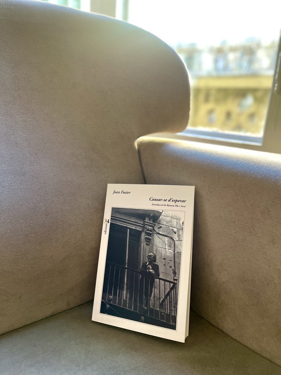 Avui és el 101 aniversari de Joan Fuster i el 10è de la llibreria Fan set (i per molts anys més, <a href="/fan_set_/">llibreria fan set</a> !)