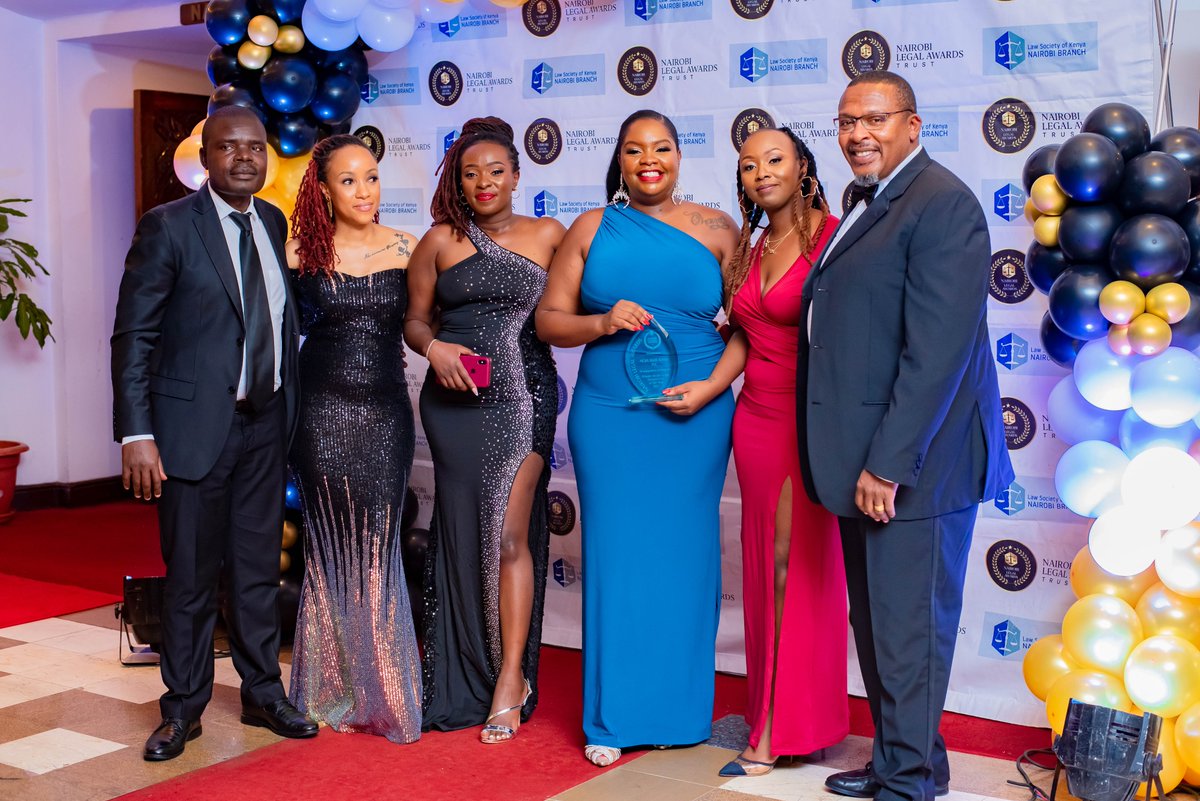 '🏆Showcasing excellence at the Gala!🌟

@IPOA_KE  came 2nd in the Public Sector Legal Departments category, showcasing unparalleled dedication and expertise🥈 

Festus Kinoti, the Head of Legal, also clinched 2nd position in the Public Sector Lawyers category! 🎉👏 

#NLA2023