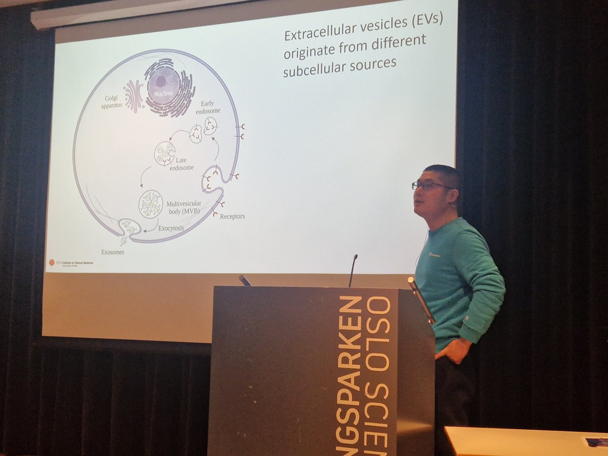 Inngjerdingen_lab (@marit_lab) on Twitter photo Yunjie Wu presenting our data on extracellular vesicle subsets from NK cells at the Annual Research Seminar for Dept of pharmacology <a href="/UniOslo_MED/">UiO - Det medisinske fakultet</a> <a href="/Oslounivsykehus/">Oslounivsykehus</a> <a href="/forskningsradet/">Norges forskningsråd</a> <a href="/OsloSciencePark/">Forskningsparken - Oslo Science Park</a> Yunjie Wu presenting our data on extracellular vesicle subsets from NK cells at the Annual Research Seminar for Dept of pharmacology <a href="/UniOslo_MED/">UiO - Det medisinske fakultet</a> <a href="/Oslounivsykehus/">Oslounivsykehus</a> <a href="/forskningsradet/">Norges forskningsråd</a> <a href="/OsloSciencePark/">Forskningsparken - Oslo Science Park</a>