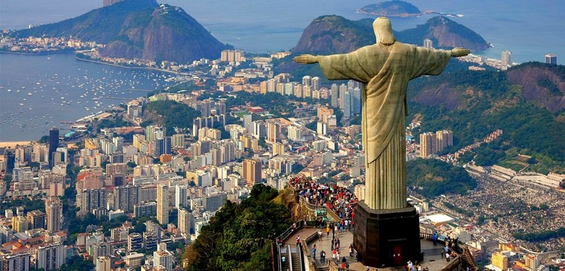 rainaangfatt's tweet photo. Let's dive into the vibrant tapestry of Brazil, where every step is a dance, every corner tells a story, and every heartbeat echoes the rhythm of samba. Join me on this virtual journey! #BrazilianMagic #SambaSerenade https://t.co/9sugK7vtJB