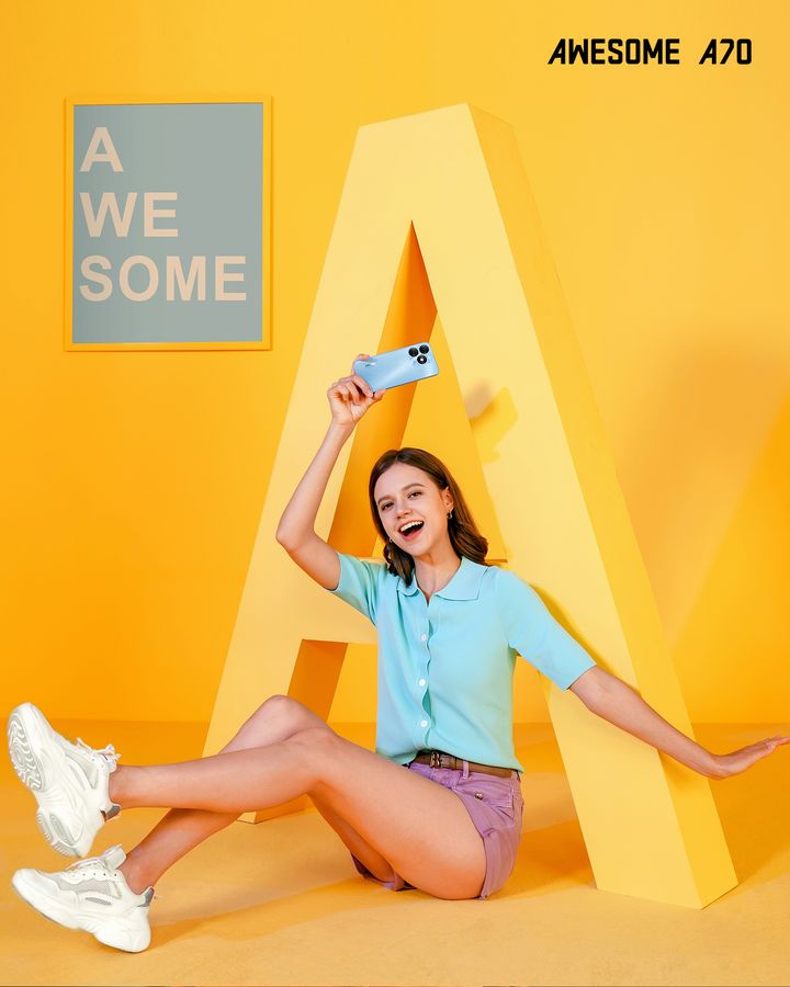 itelghana's tweet image. The best moments of life are the ones shared with friends and family. Capture and treasure these important moments with the itel A70!📷
#itelA70
#AlwaysAwesome