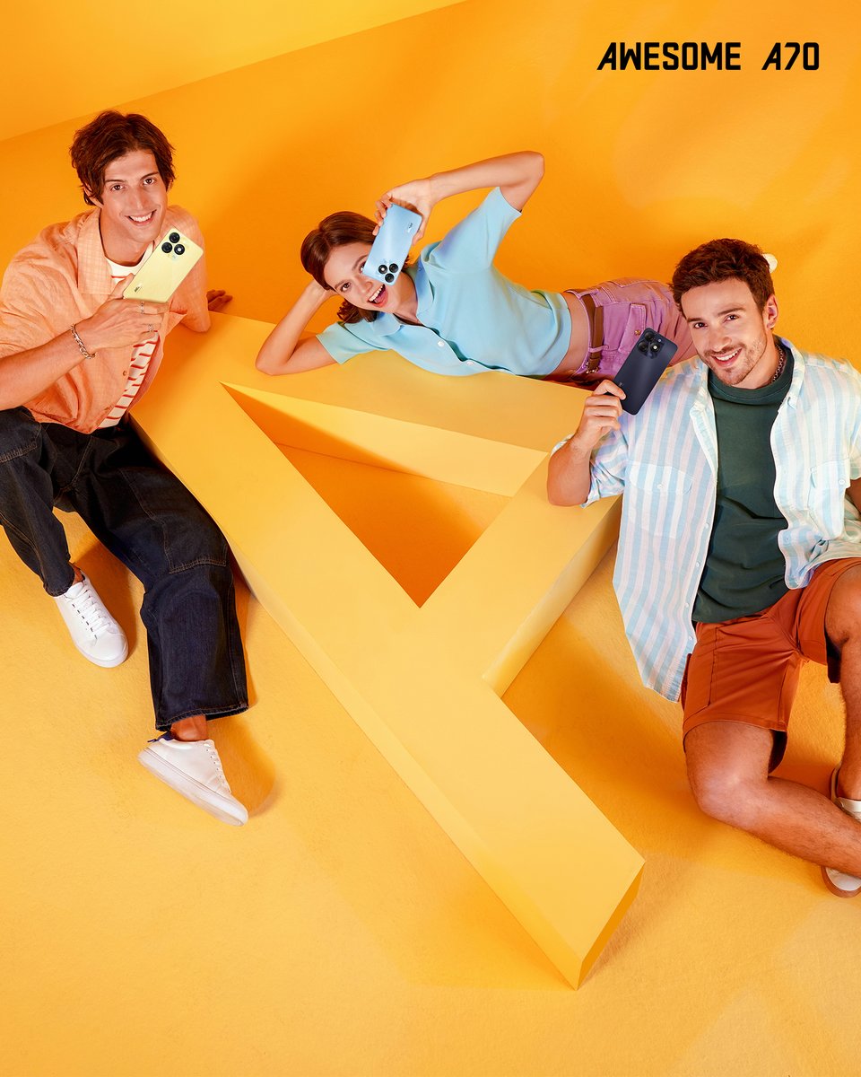 itelghana's tweet image. The best moments of life are the ones shared with friends and family. Capture and treasure these important moments with the itel A70!📷
#itelA70
#AlwaysAwesome