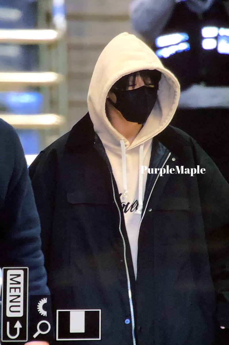 [Preview] 231123 김포공항 출국

#방탄소년단 #BTS #정국 #JUNGKOOK <a href="/BTS_twt/">방탄소년단</a>