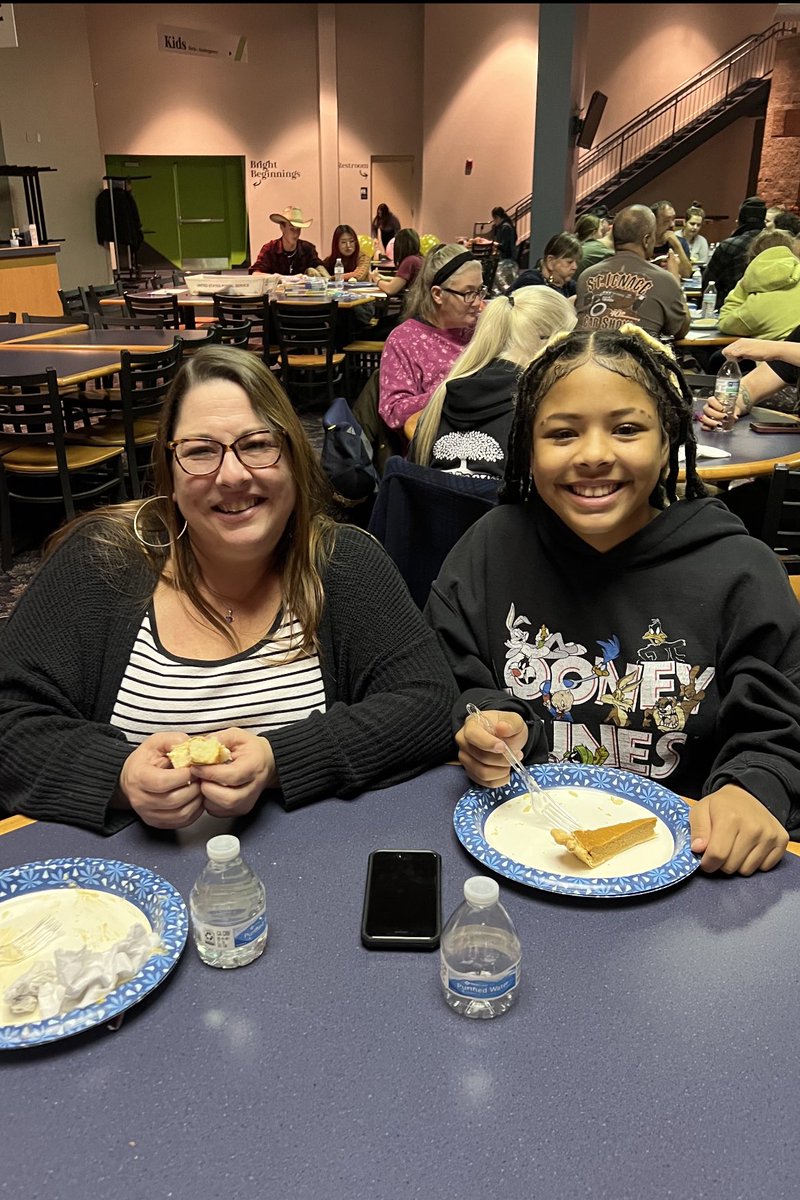 TonyBBBS's tweet photo. Happy Thanksgiving from all of us at @BBBSJACKSONMI — we are thankful for you! #BeaBig #DefendingPotential
https://t.co/YBS8J8N1ON https://t.co/kDvzCUTpbg