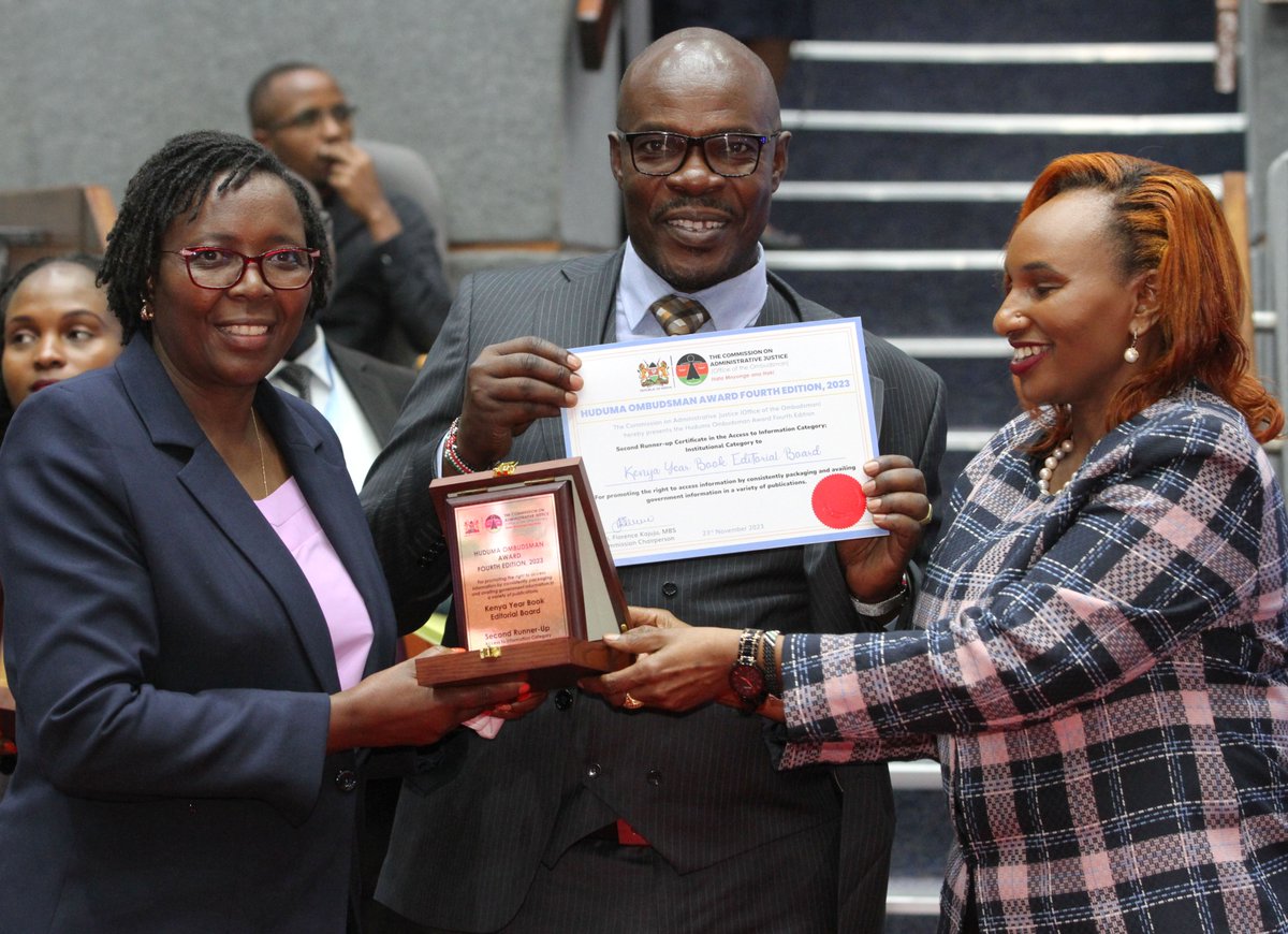 Kenyayearbook's tweet photo. YIPPEE, WE WON!!!  

KYEB emerged second runner-up in the Access to Information Category at the 4th Huduma Ombudsman’s Awards (@KenyasOmbudsman). Thanks to you our readers for nominating us. We couldn’t have done this without you. @dosande @ekisiangani @EliudOwalo https://t.co/Os0UmRQZIA