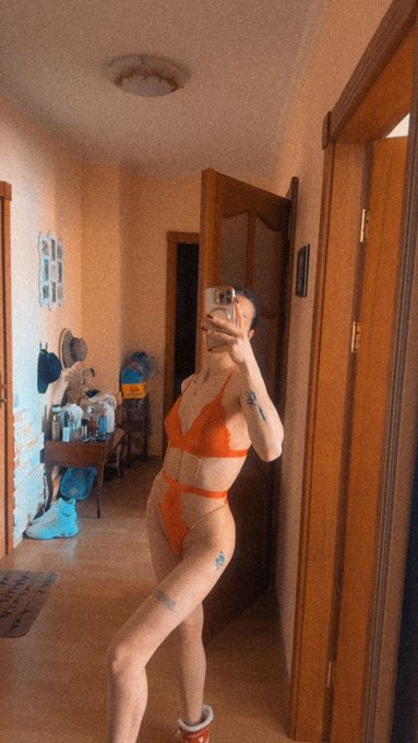 What&rsquo;s your favourite colour?🔥 https://t.co/c7CbRuEaDU