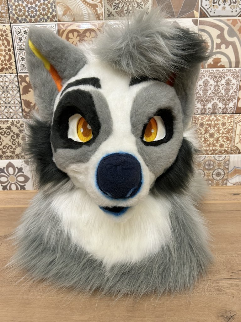 PAWNBARK's tweet photo. finished commission for Adora Forman (facebook)!
#furry #fursuit #commissionsopen #fursuitmaker https://t.co/b5Ot5mwlEG