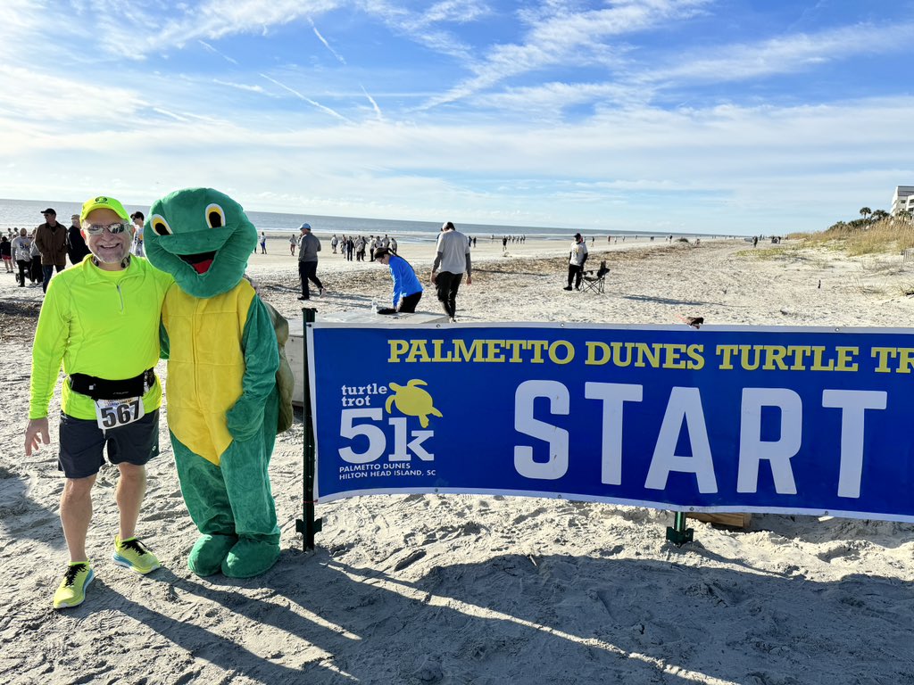 INTERCOT's tweet photo. It’s not Disney World but there is a character on the beach this morning in Hilton Head for the Turtle 🐢 Trot 5k - the training for #runICOT #rundisney Marathon Weekend continues! Happy Thanksgiving 🦃 everyone! https://t.co/M3QAjglnEv