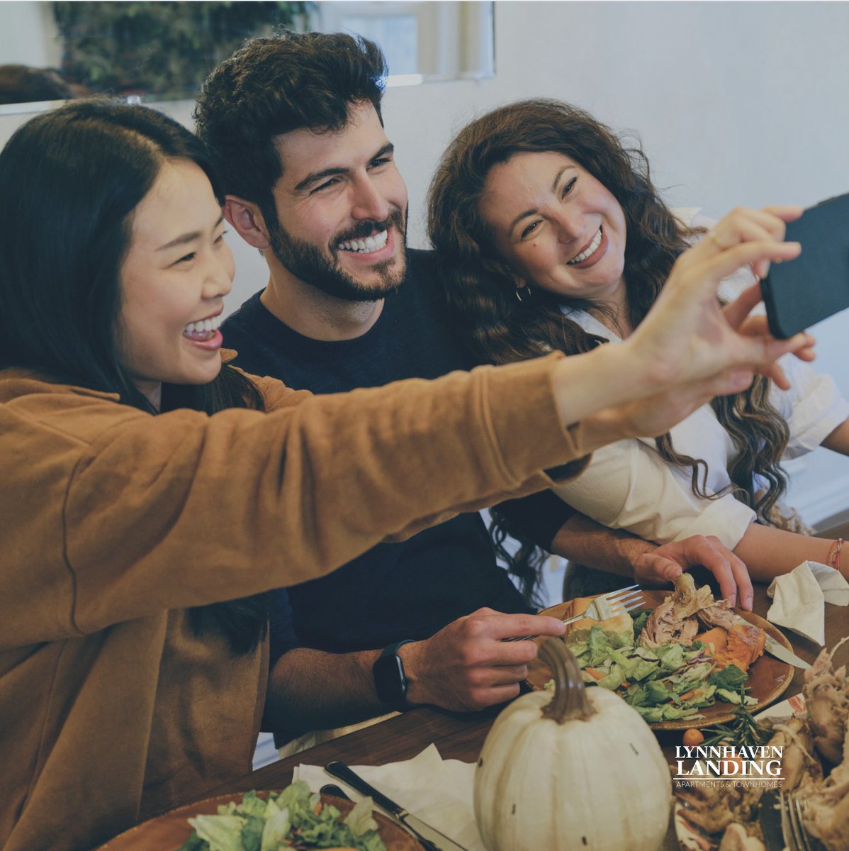 Lynnhaven Landing tweet media