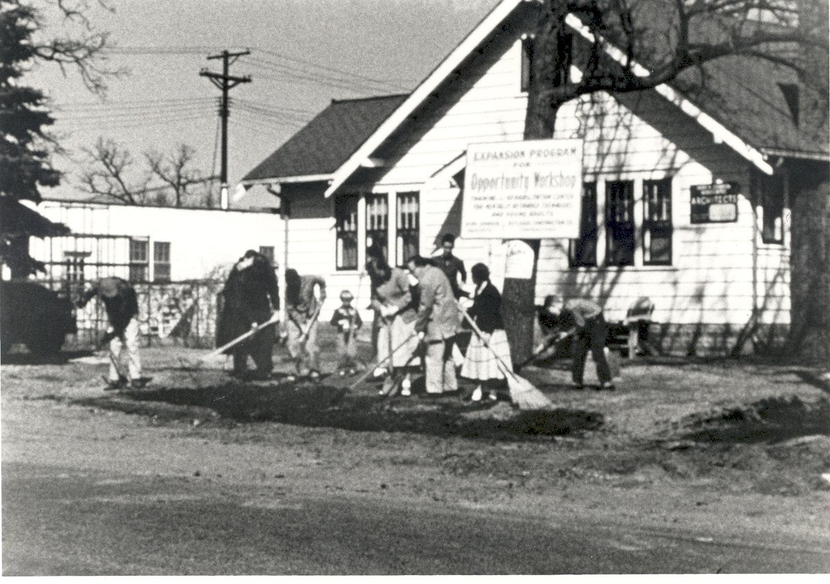 OppPartners's tweet image. With another MN winter right around the corner, here's a look back at the first OP location teaching the people we serve new skills such as raking and yard maintenance in the 1960s. 🍂

Does anyone else leave their fall chores until the last minute?

#ThrowbackThursday #MNFall