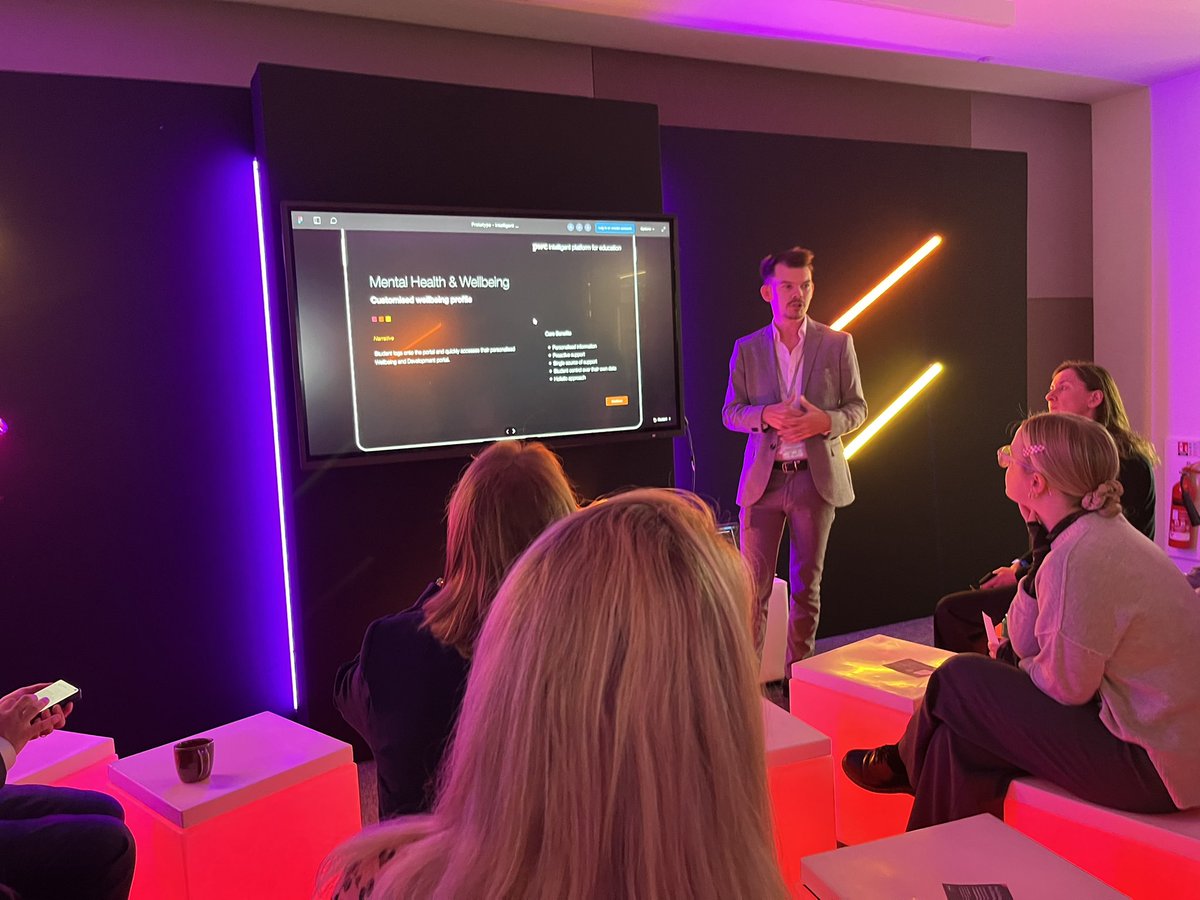 Kicking off the afternoon of the launch event of our intelligent platform for education with deep dives into parts of the platform with our product owner Matt talking through our #MentalHealth and #Wellbeing offer @PwC_UK