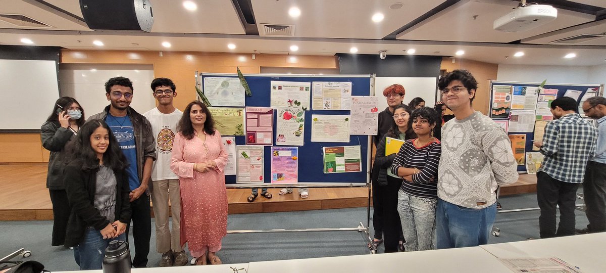 I thank all my FC students for making this day memorable. Nature to nurture...poster presentations on unraveling amazing power of natural chemicals from plants...herbal medicines, colors, flavors, & fragrances! Special thanks to my wonderful TF and TA, Puspendu and Jasmine!