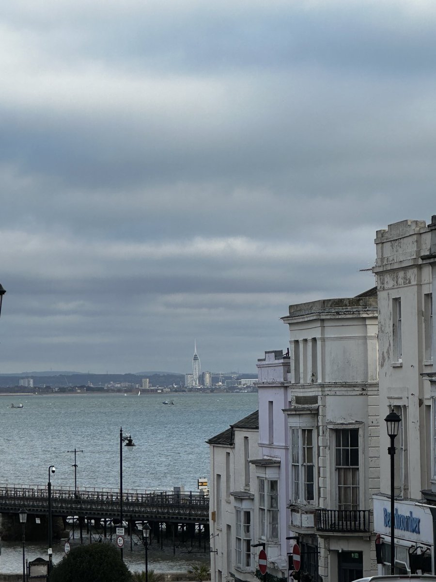 Thursday sky. #UnionStreet #Ryde #Solent #SpinnakerTower #PureIslandHappiness #IOW