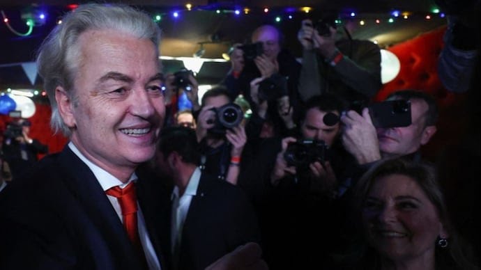 Anti-Islam populist #GeertWilders 
Far-right #Dutch leader who backed Nupur Sharma over 'Prophet' remark wins polls!

#Anti_Islam populist Geert Wilders won a huge victory in #DutchElections,according to a near complete count of the vote early Thursday, in a stunning lurch to the…