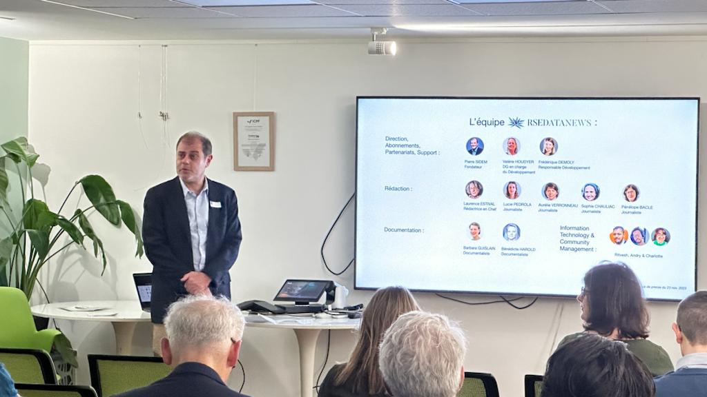 RSEDATANEWS (@rsedatanews) on Twitter photo 🌱 Ouverture de notre Revue de presse RSEDATANEWS par <a href="/pierresidem/">Pierre SIDEM</a> ! Il est suivi de nos journalistes pour des insights sur la décarbonation, la loi AGEC, la finance durable, et plus. Une matinée riche en RSE !
#TransitionDurable #InnovationRSE #RSE 🌱 Ouverture de notre Revue de presse RSEDATANEWS par <a href="/pierresidem/">Pierre SIDEM</a> ! Il est suivi de nos journalistes pour des insights sur la décarbonation, la loi AGEC, la finance durable, et plus. Une matinée riche en RSE !
#TransitionDurable #InnovationRSE #RSE