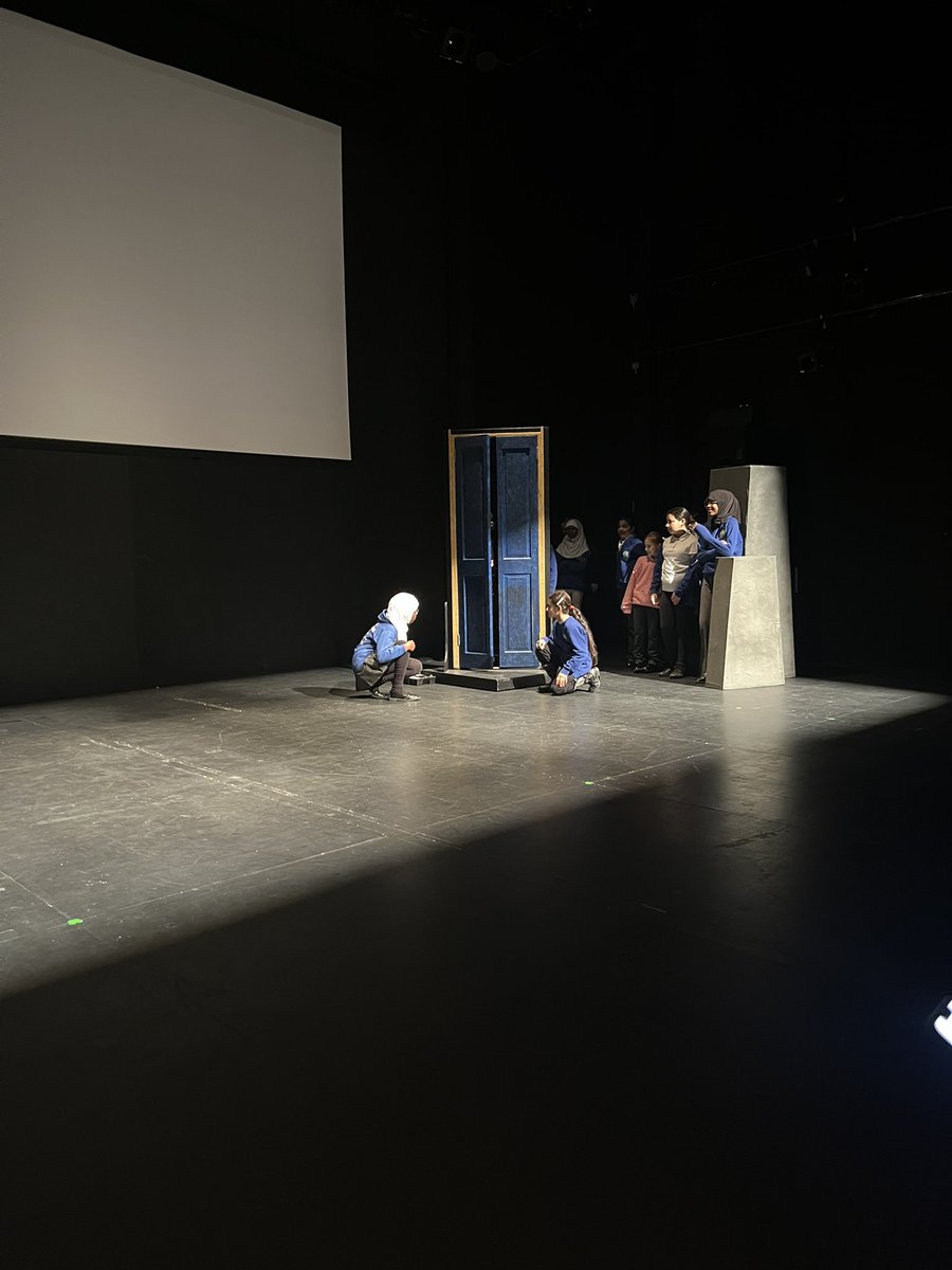 Mrs Newbold tweet media