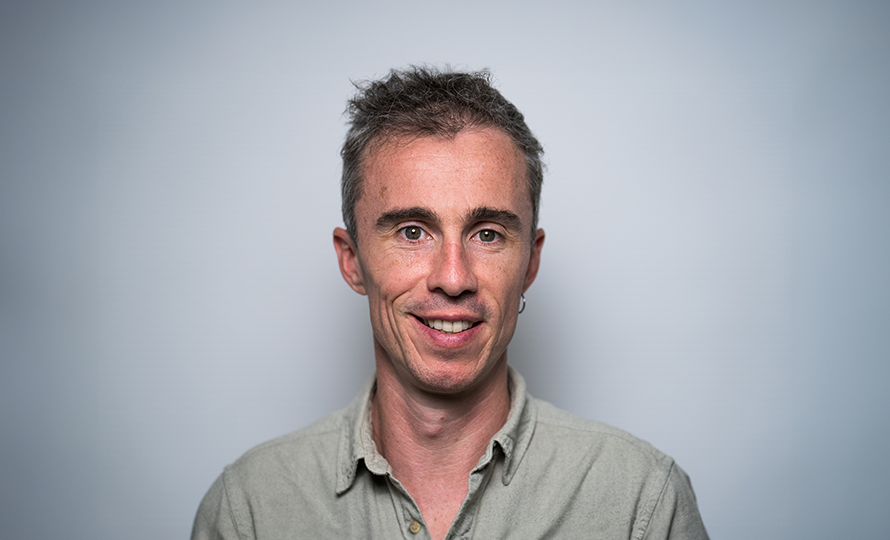 institut_curie's tweet photo. 🏆 Félicitations au Dr @Alex_Baffet, chef d’équipe de recherche à l'@institut_curie et lauréat 2023 du programme #Impulscience de la @Fondation_BS pour ses travaux de recherche sur les cellules souches cérébrales.
➡️ https://t.co/XZgmxCOct2
📷 Alexandre Darmon https://t.co/APS8hOLVDL