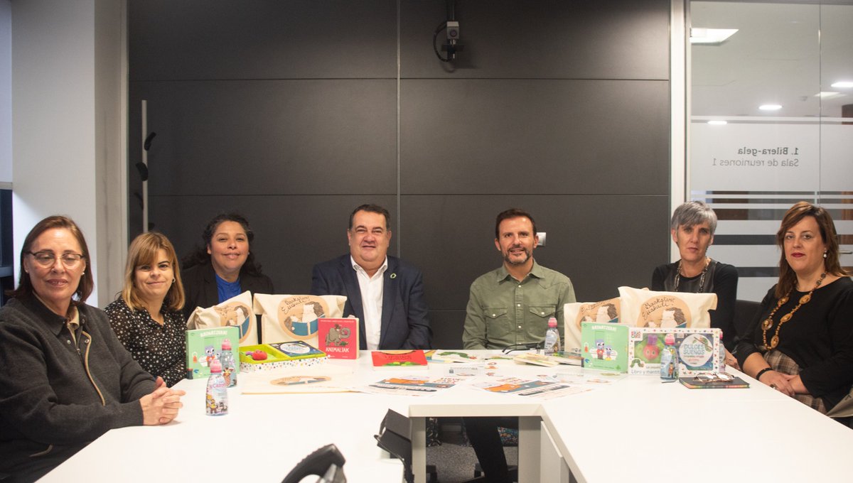 Alto Comisionado contra la Pobreza Infantil tweet media