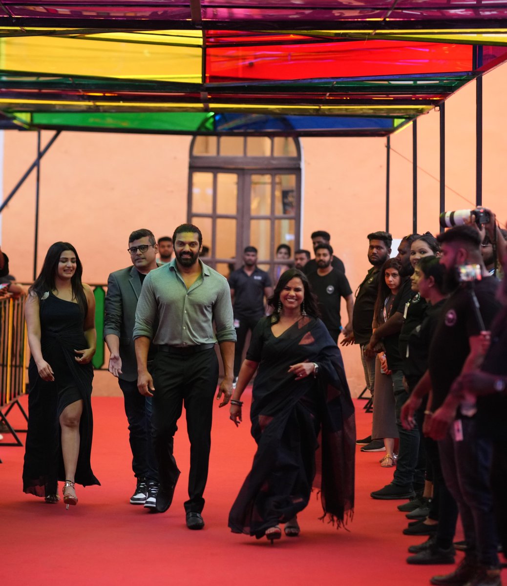 JayaTvOfficial's tweet photo. #TheVillageonPrime premiered at @IFFIGoa. 

Get ready to be intrigued by this groundbreaking horror series premiering exclusively on @primevideoin from November 24.

@milindrau @arya_offl #AparnaPurohit #divyapillai #prithulkumar #iffigoa #IFFI54 #JayaTv https://t.co/3QgeeLbk9I