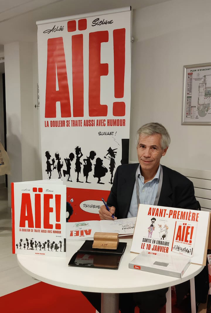 La douleur se traite aussi avec humour !

Le Pr. Patrick Sichere est présent au congrès de la SFETD pour dédicacer la BD "Aïe ! La douleur se traite aussi avec humour"

Retrouvez le au Niveau 1 à la sortie de l’auditorium lors des pauses !

#BD #douleur #SFETD #congrès