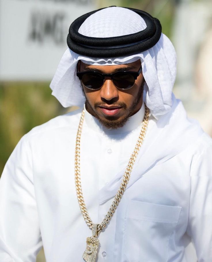 miltonesque's tweet photo. everyone’s hyping lando for his abu dhabi fit just remember that you can’t outdo the doer! https://t.co/WRPBEyc5hE