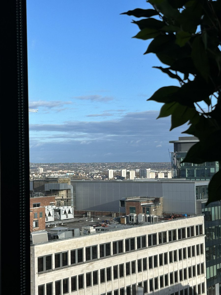 CollisRhona's tweet photo. Presenting about High Risk, hard to reach women in sunny Birmingham this morning. https://t.co/iW6D5VyHYJ