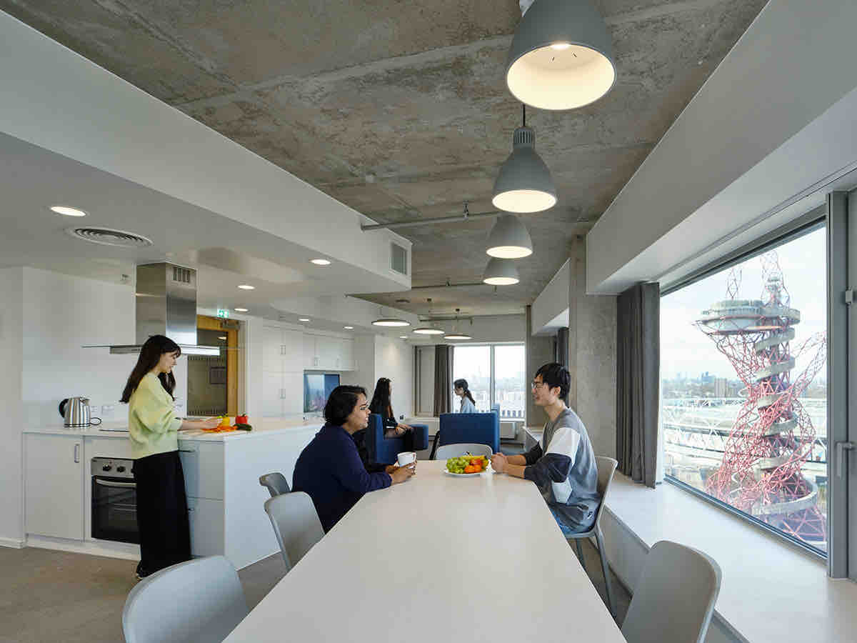 concretecentre's tweet photo. In #CQAutumn: “Lots of surprises and lots of details” – how One Pool Street at #eastbank by @lds_architects breaks the mould for #precastconcrete architecture. https://t.co/aHqU0PaeQ5 https://t.co/osF9b99yY9