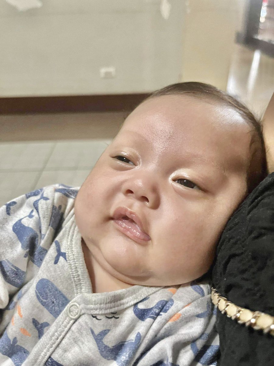 dandelreyes's tweet photo. Ka buyag nmo Zeke imong timbang pang 2 months na 🥹🐻🧸 https://t.co/euTcD4Po46