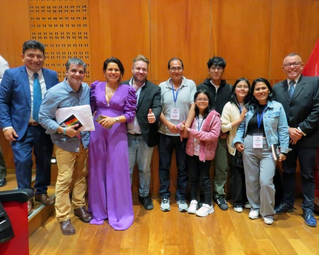 ¡Gracias por su participación!

Te compartimos algunas postales de lo que fue el Congreso Internacional de la Familia - Perú 2023, llevado a cabo el 11 y 12 de noviembre.

Organizado por:
✅ VOZ de la Familia.

Auspiciado por:
✅ <a href="/CanalBpe/">CanalB</a>

#VOZdelaFamilia #CIFAMPeru2023  #Voz