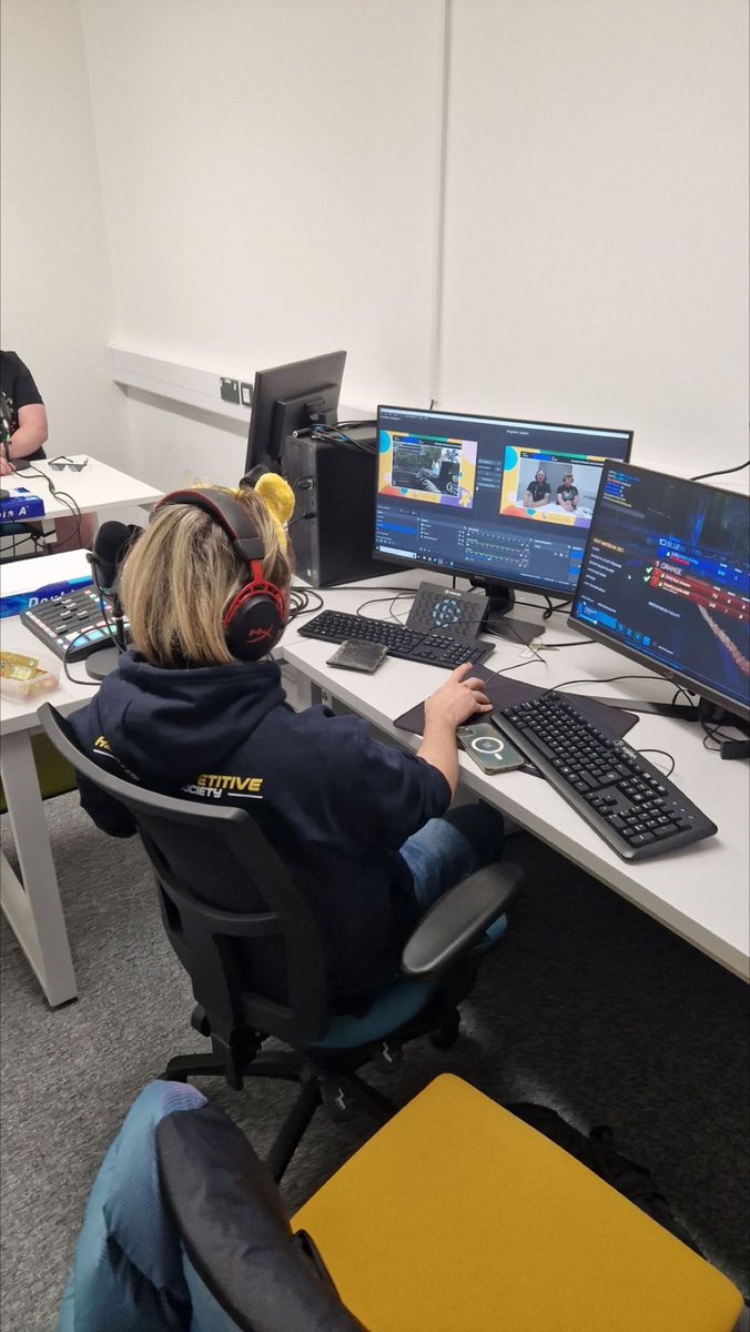 It was incredible to see some of our Esports students be a part of the 'Game On!' BBC3 event to raise money for Children in Need!
They were also approached by BBC South to do a live segment for the report! Well done you lot, we are very proud!⭐ <a href="/chiuni/">University of Chichester</a> 
#childreninneed #esports