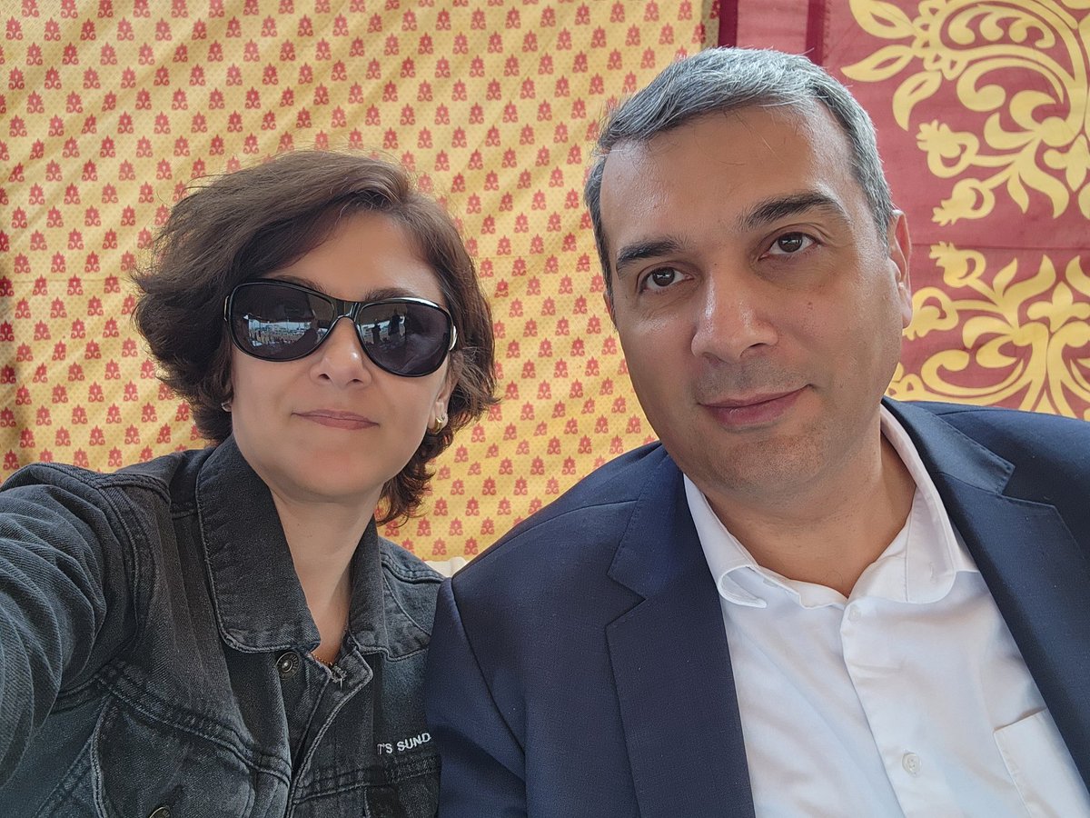 TaranaFarhadov1's tweet photo. Today,  we were invited by his Excellency Sahibzade Sultan Muhammad Ali Sahib to  the Horse Tent Pegging Event. It is good entertaining cultural sports of Pakistan. Tent Pegging is popular game in 🇵🇰. https://t.co/p8QDrwK7E4