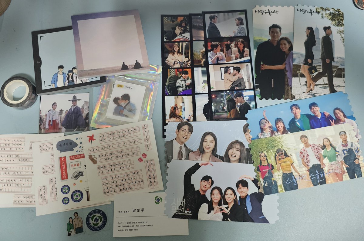 #천팔_이벤트 #알티이벤트 

[드라마 덕후들 모여라] 
1. 환혼 세트 
2. 연인 세트 
3. 잡덕 세트

천팔_이벤트 합니다!! 
☆알티&amp;혹은 댓글☆로 원하는 굿즈 번호를 알려주세요! ( 예) 1번 환혼세트요! )

조건 - 팔로워, 배송비 부담 (반택) 
기간 - 12월 초~중슨