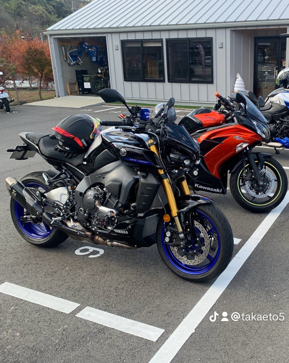 etfarm_etrider's tweet photo. コルセベースさんにて！
コーヒータイム

#大分　#日田市　#コルセベース
#コーヒー　#バイク　#ヤマハ　#mt10sp https://t.co/I1oDgHKbrd