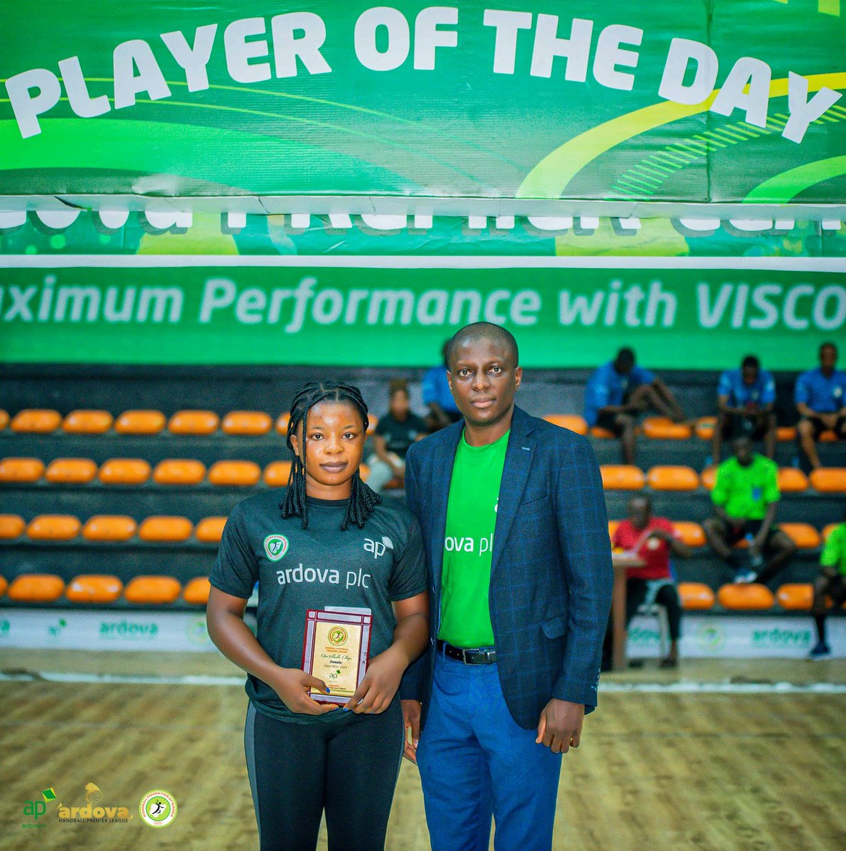 Handballnigeria's tweet photo. Day 9 MVPs are Obinna Okwor of Confluence Stars and Chioma Umekwe of Plateau Peacocks in the men and women categories respectively. It is @ardovaplc
Handball Premier League 2023.
#APHPL https://t.co/uyOHACoJuy