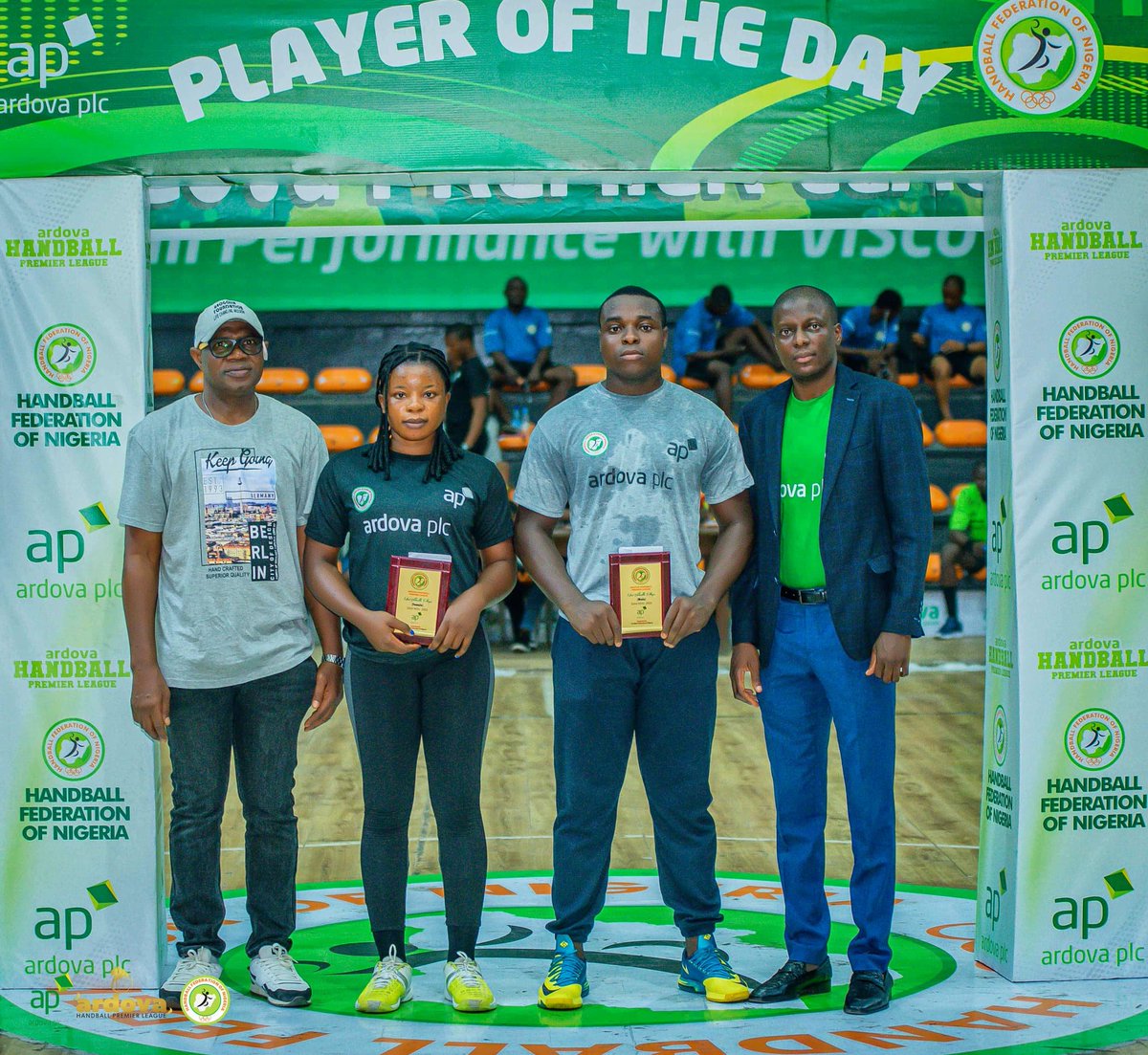 Handballnigeria's tweet photo. Day 9 MVPs are Obinna Okwor of Confluence Stars and Chioma Umekwe of Plateau Peacocks in the men and women categories respectively. It is @ardovaplc
Handball Premier League 2023.
#APHPL https://t.co/uyOHACoJuy