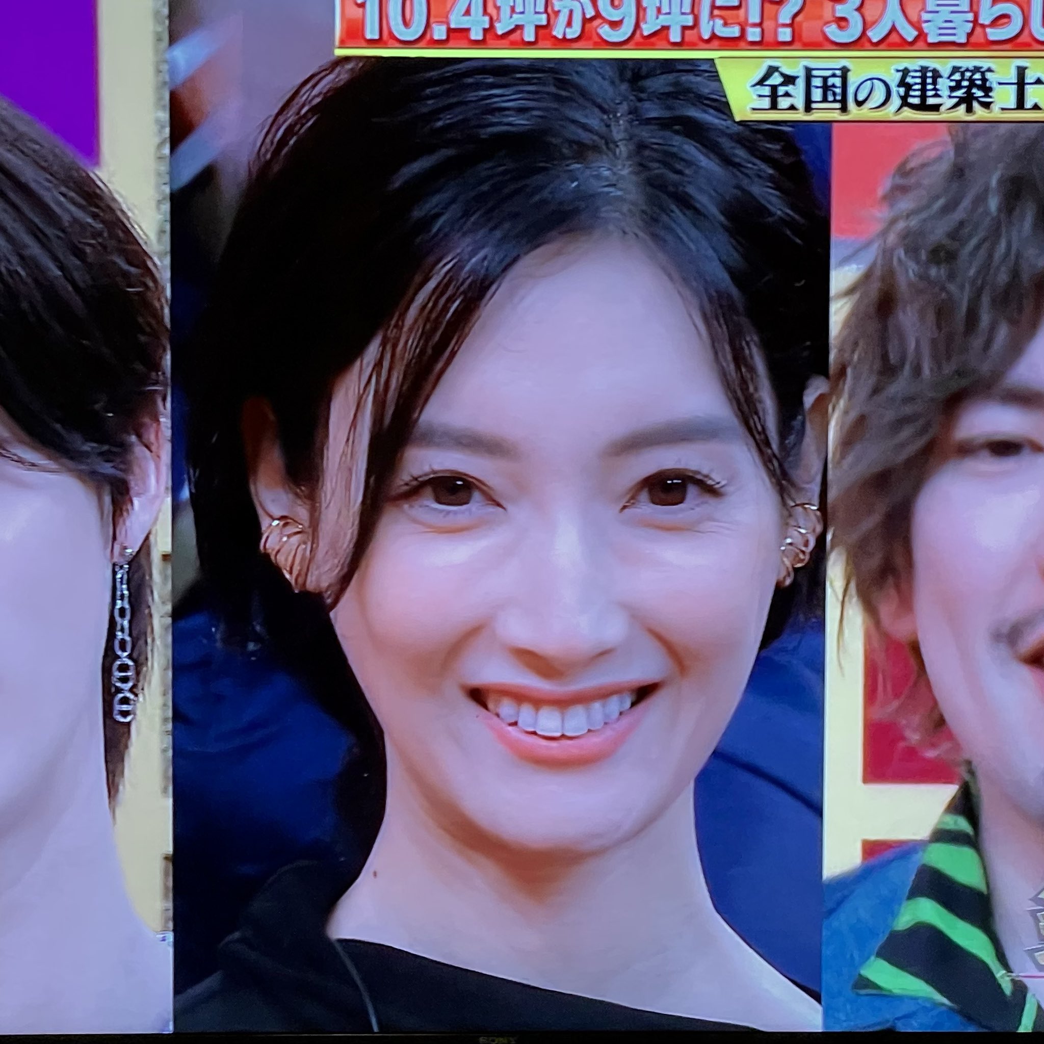 菜々緒　顔アップ 