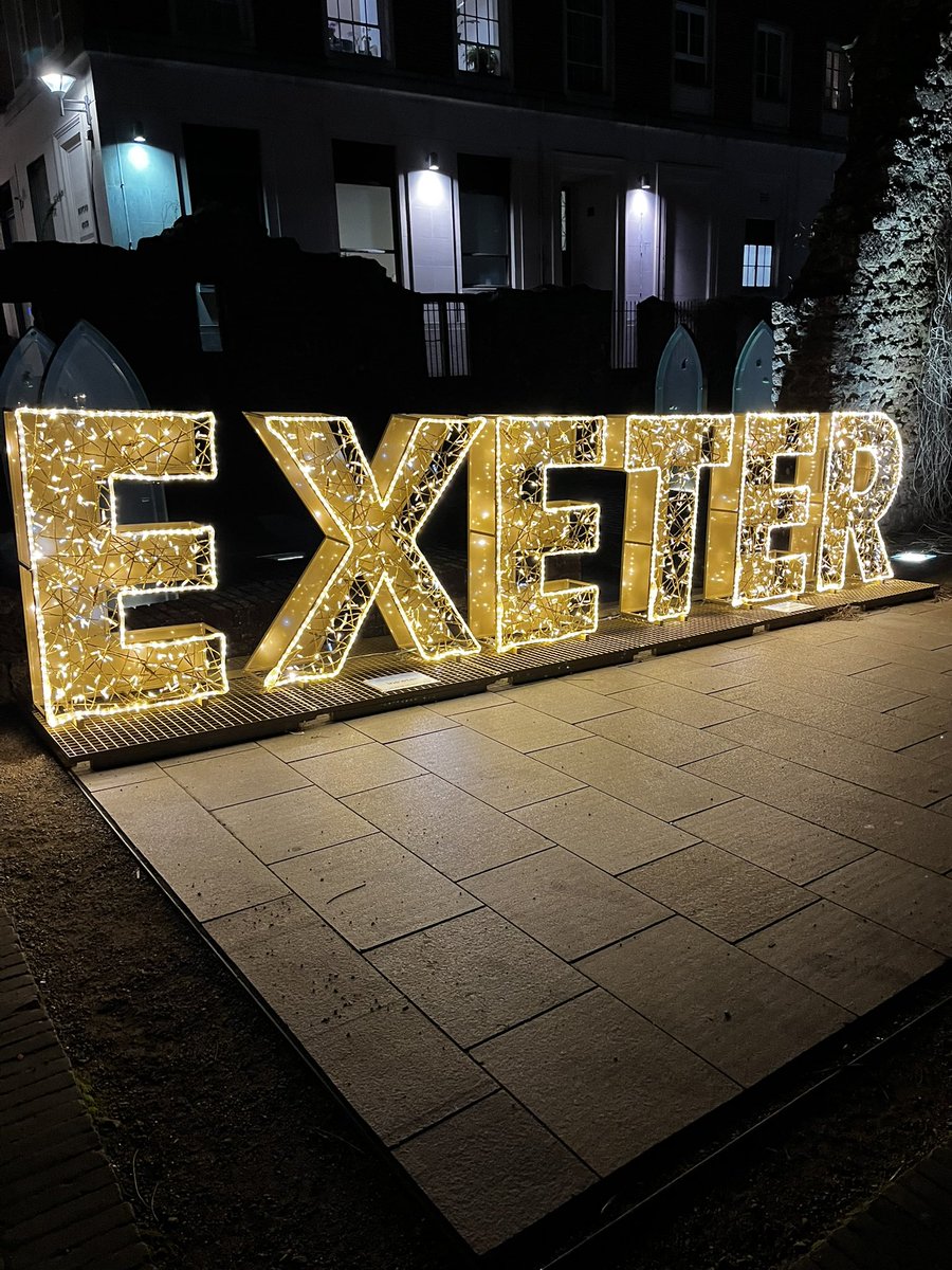 Today is late night shopping in #Exeter until 8pm! 🎄 We are in the Christmashay Chalets in @princesshayexeter @marketsinexeter 🎄 Come and visit for a taster and a chat, and perhaps do some Christmas shopping while you are here. 🎄🎁💜⭐️ #ChristmasIsComing
