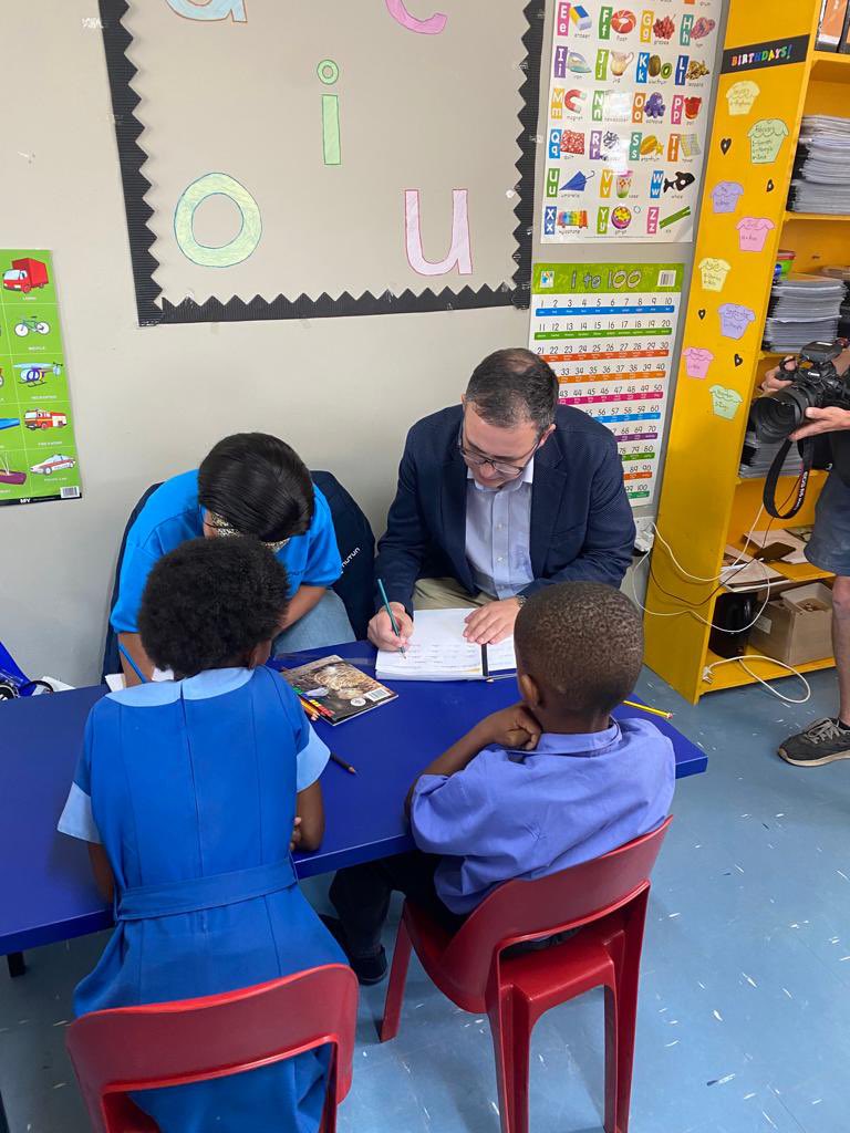 Back to school with @melloneducate. What a privilege to see the impact that the volunteers are having in Khayelitsha. Not just building physical schools but in follow- through in local literacy and numeracy programs. Beir bua!